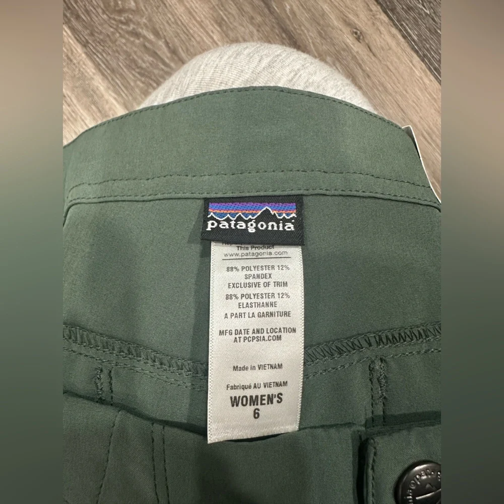 Patagonia All Out Capri Women's Sz 6 Olive Green Hiking Outdoor Stretch NWT - Picture 5 of 5